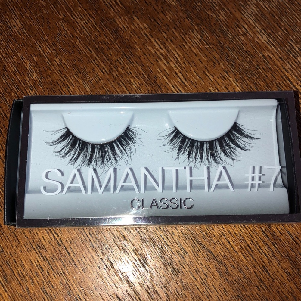 Huda Beauty False Eyelashes